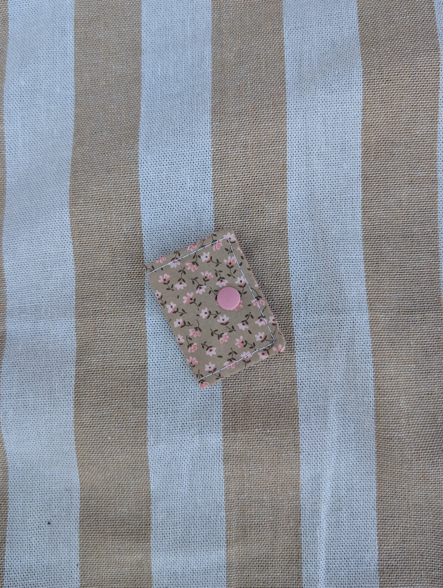 Tea with Nanna Cord Keeper