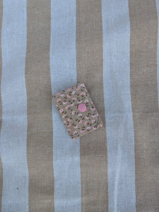 Tea with Nanna Cord Keeper