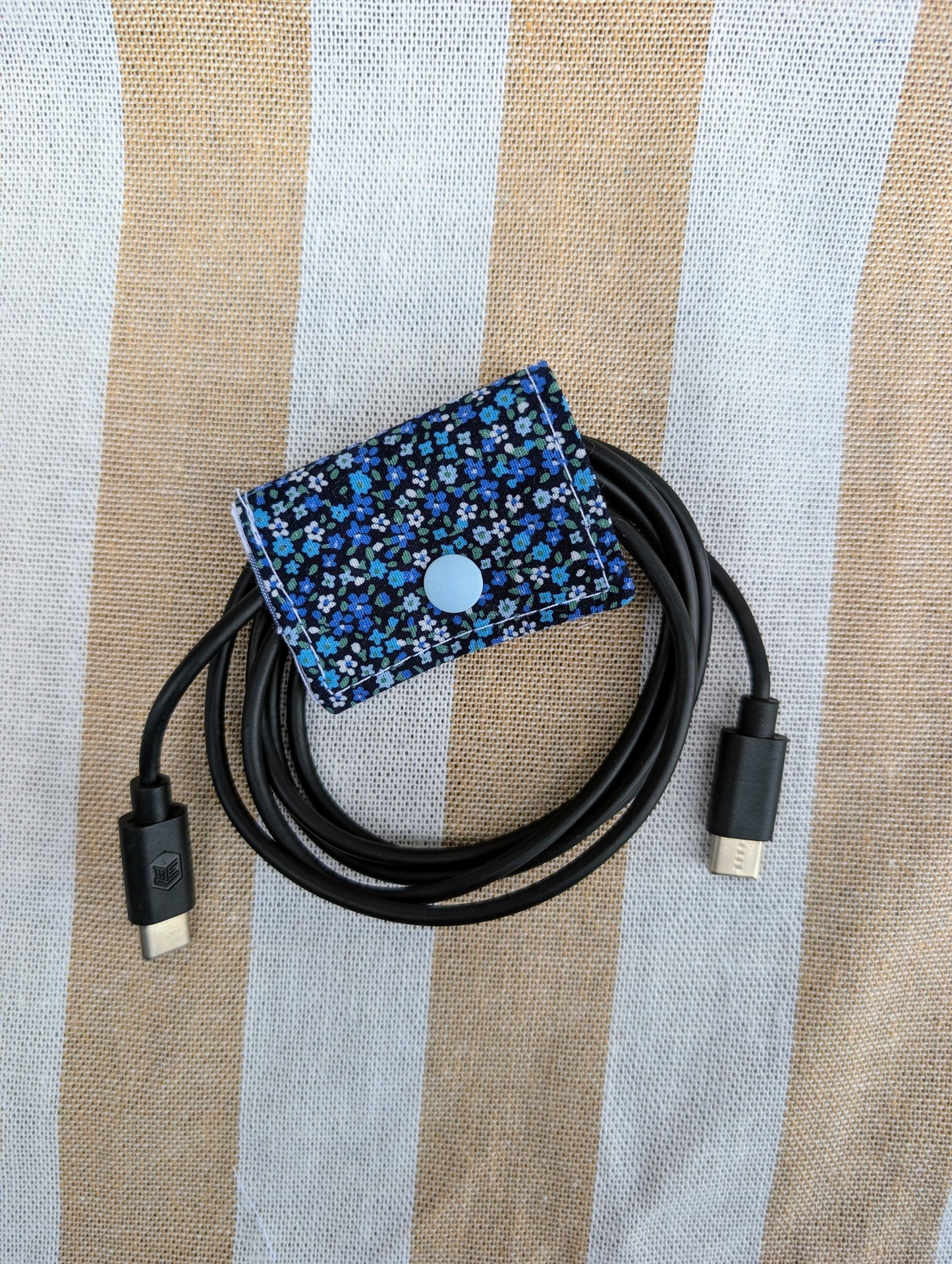 Blueberry Jam Cord Keeper