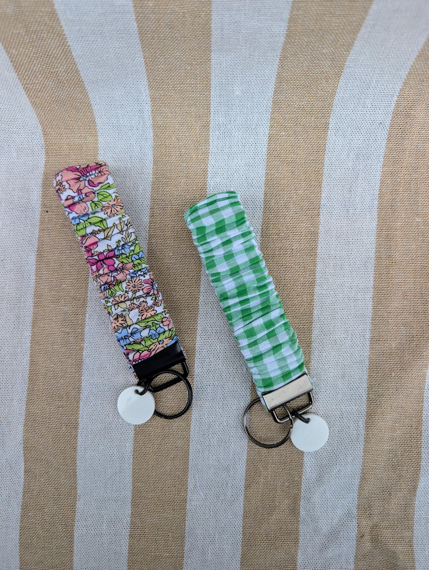 Wildflower Scrunchie Keychain