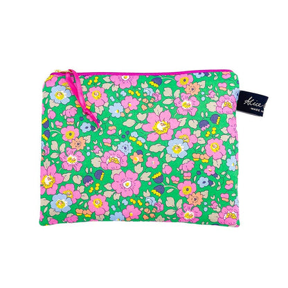 Liberty Travel Pouch Betsy Meadow | Gifting